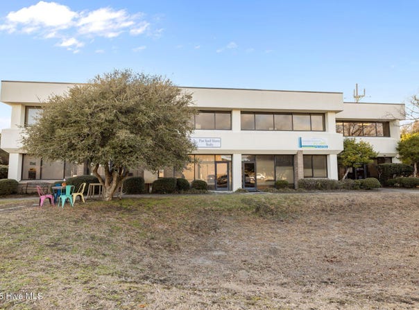 320 Salter Path Road, Pine Knoll Shores, NC 28512