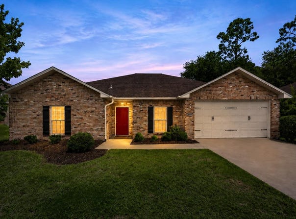 4614 Hermosa Road, Crestview, FL 32539