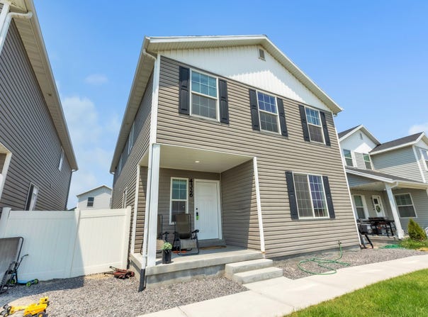 4326 E ANGIE'S Aly, Eagle Mountain, UT 84005