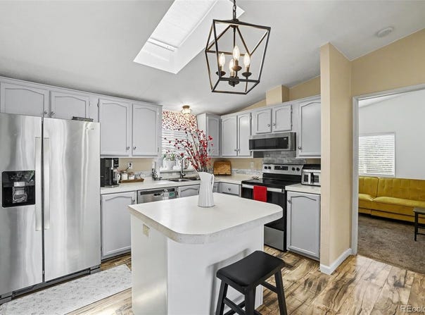 3334 Teton, Longmont, CO 80504