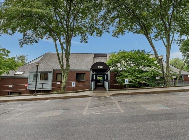 469 Centerville Road, Warwick, RI 02886