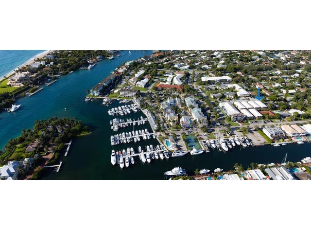 2737 NE 28th Street, Lighthouse Point, FL 33064