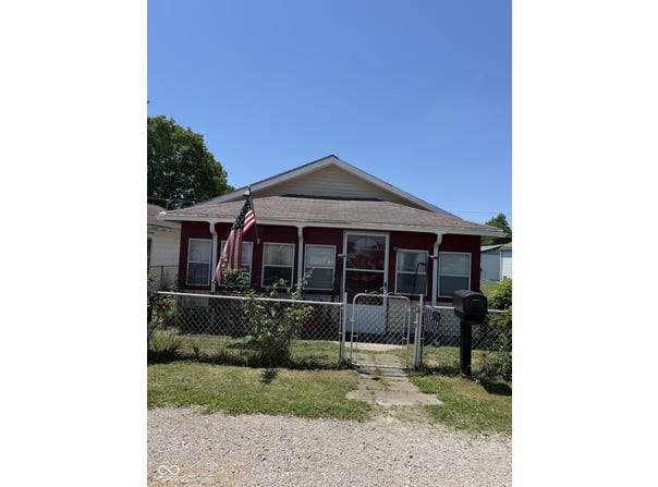 3005 S Pershing Drive, Muncie, IN 47302