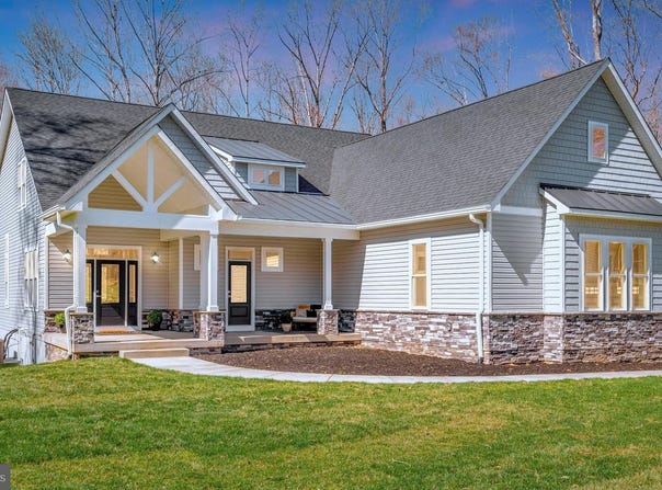 2 OLD HOUSE Road, BUMPASS, VA 23024