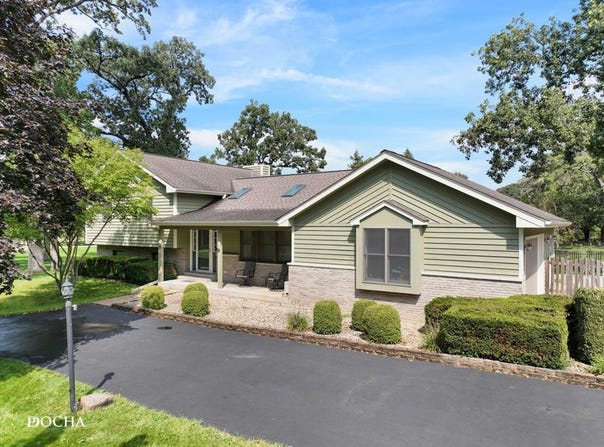 48 Glenda Lane, Plano, IL 60545