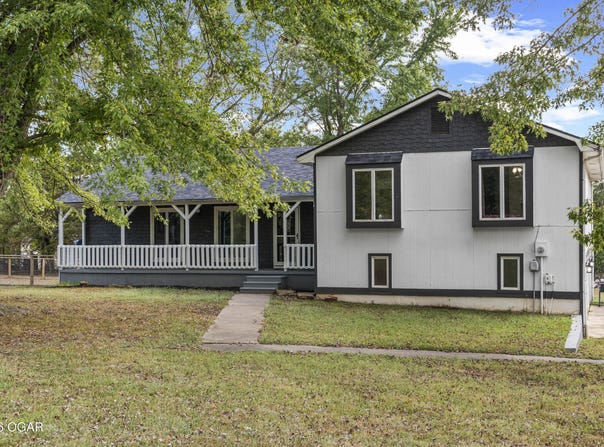 16372 S 1338 Road, Nevada, MO 64772