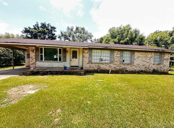 861 Cedar Lane Drive, Elba, AL 36323