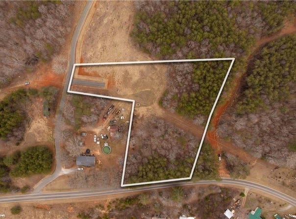 Dearmin Road, Westfield, NC 27053
