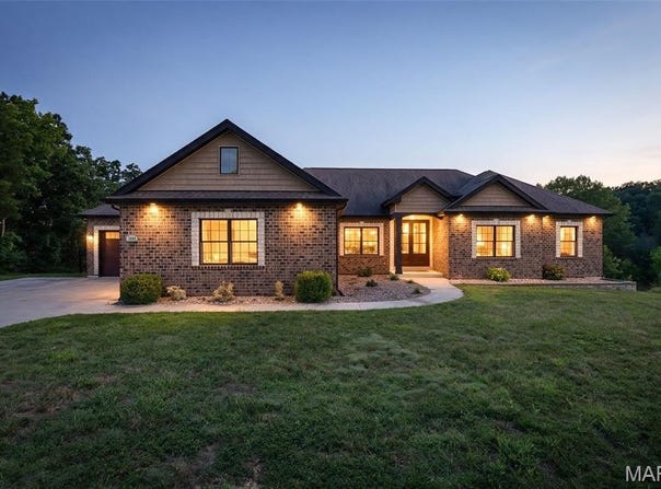 3608 Mountain View Trail, Imperial, MO 63052