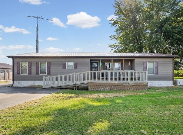 1441 N State Road 29, Flora, IN 46929
