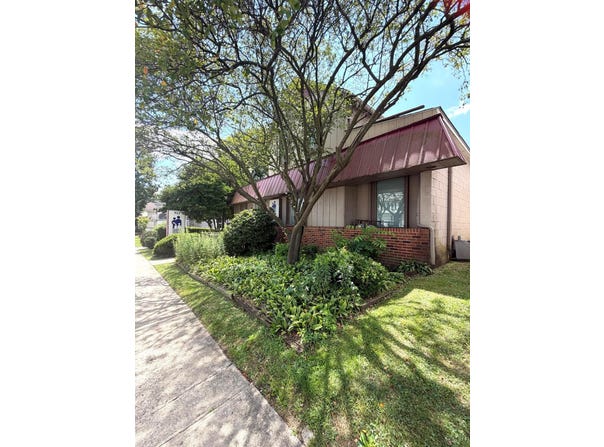 922 E Main Street, Lancaster, OH 43130