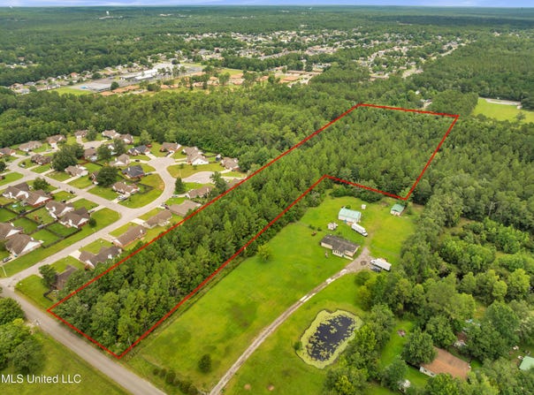 Mays Road, Gulfport, MS 39503