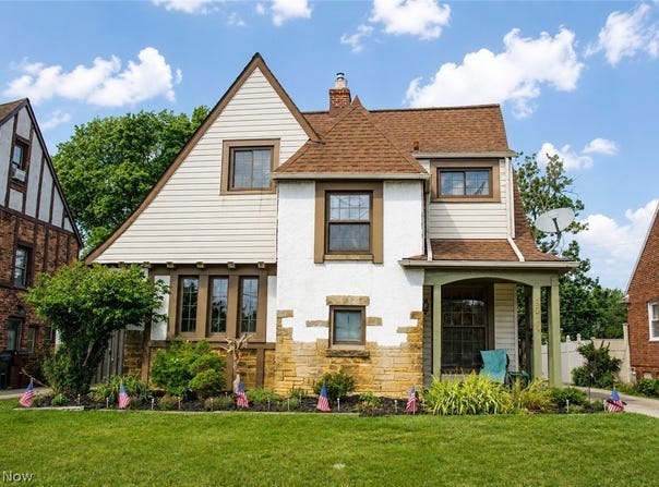 9014 Snow Road, Parma, OH 44130