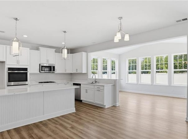 6033 Sam Callis Circle, Suffolk, VA 23435