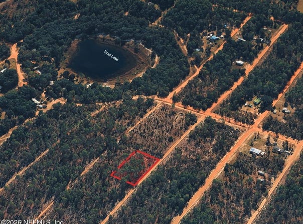 228 SALEM Trail, Interlachen, FL 32148