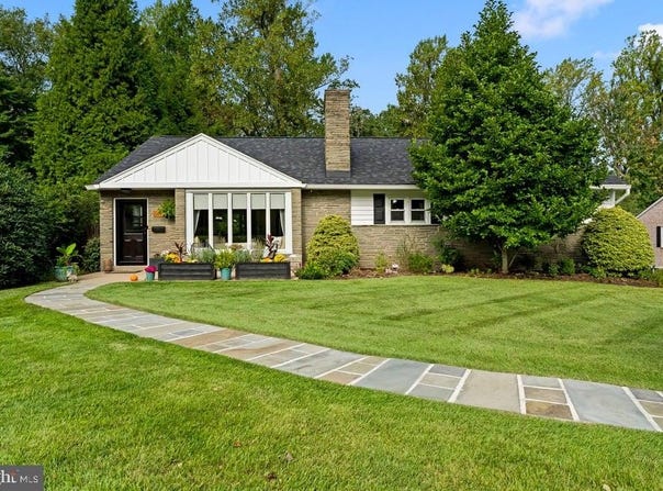 320 KENT Road, BROOMALL, PA 19008