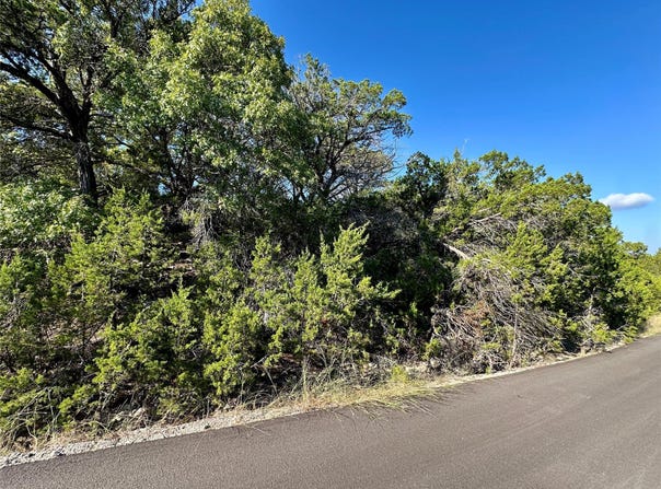 7935 Folklore Cir, Lago Vista, TX 78645
