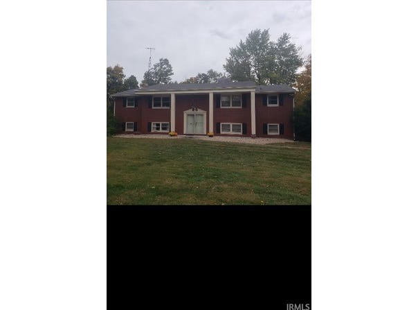 10300 E Orr Road, Albany, IN 47320-9174