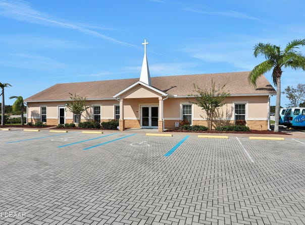 1495 Herbert Street, Port Orange, FL 32129