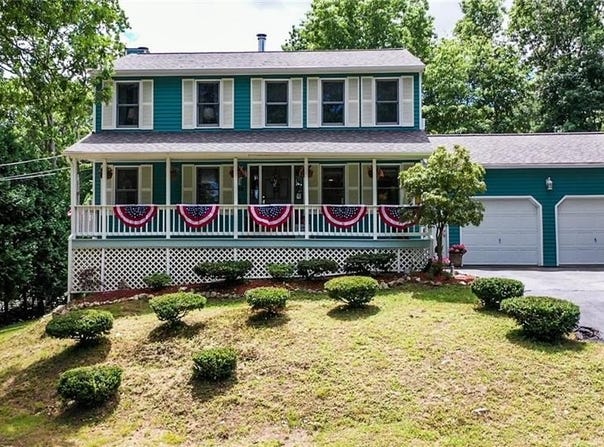 22 Ridgewood Drive, Scituate, RI 02857