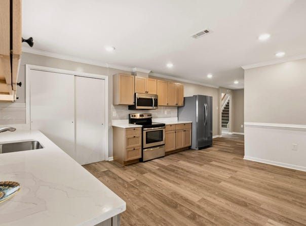 8304 DANGERFIELD PLACE, CLINTON, MD 20735