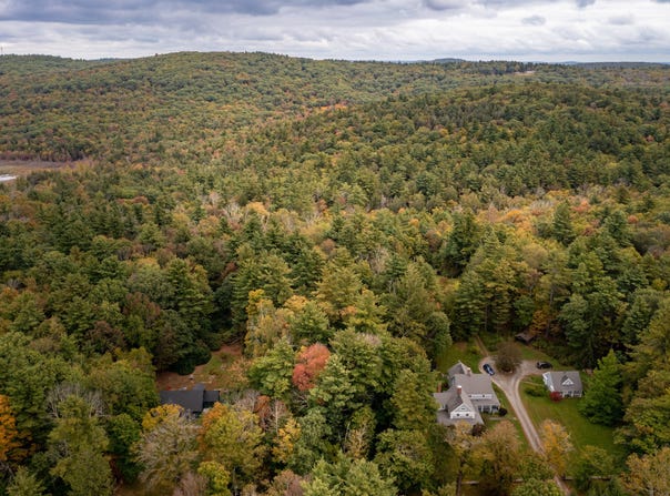 Laurel Way, Norfolk, CT 06058
