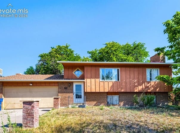 93 Regency Boulevard, Pueblo, CO 81005
