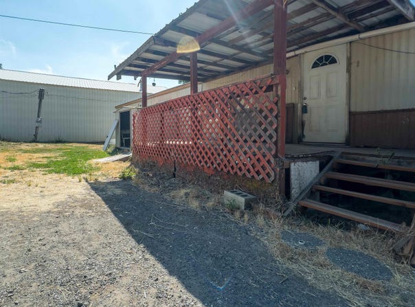1110 N Clay St, Colfax, WA 99111