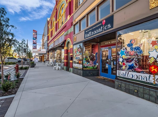 414 W Main Street, Denison, TX 75020