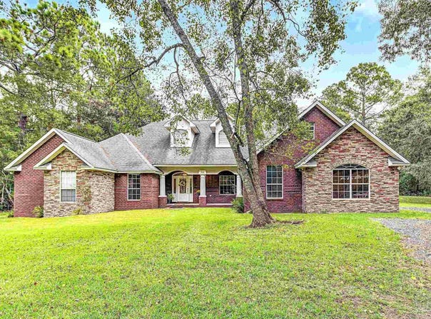 1650 Winston St, Cantonment, FL 32533