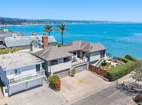 100 Oakland, CAPITOLA, CA 95010