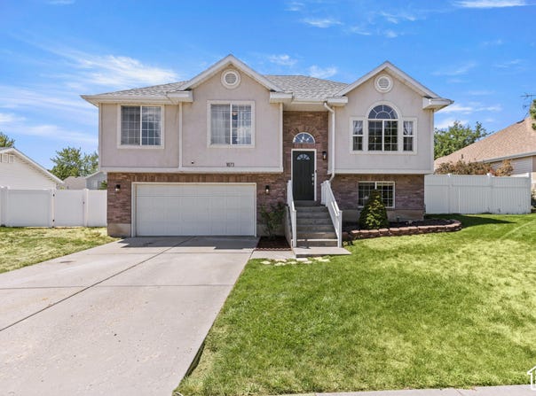 1873 N 25 E, Layton, UT 84041