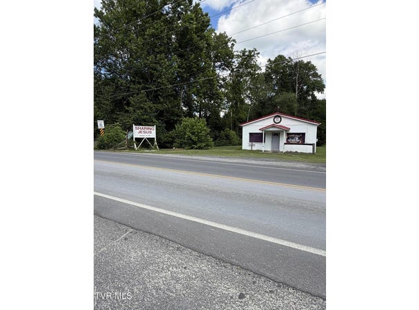 223 First Avenue, Hampton, TN 37658