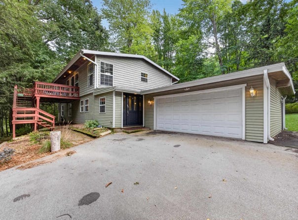 706 MELANIE Lane, ONEIDA, WI 54155