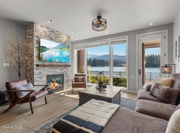415 W WATERSIDE Dr, Post Falls, ID 83854