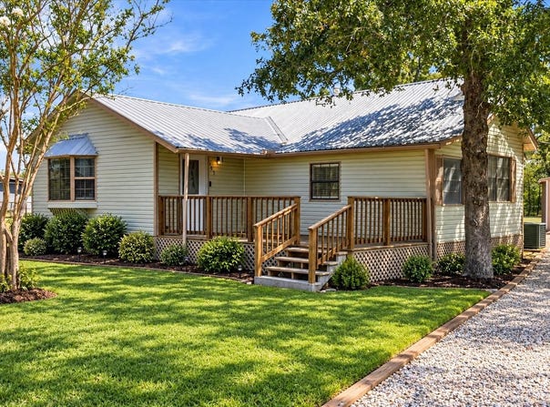 193 FM 1209, Cedar Creek, TX 78612