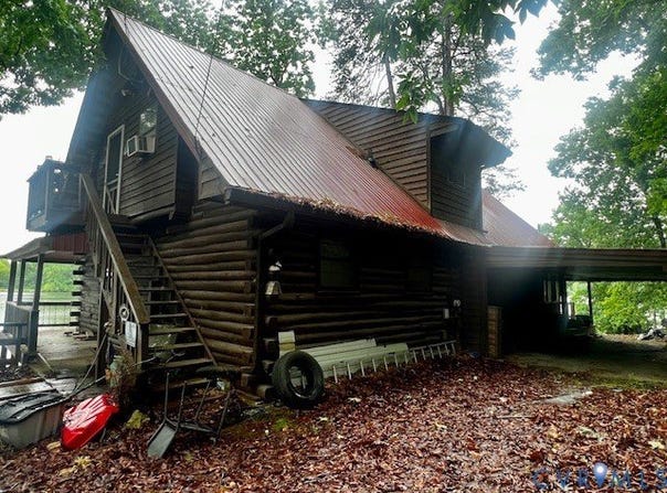 35 Lake Drive, Columbia, VA 23038