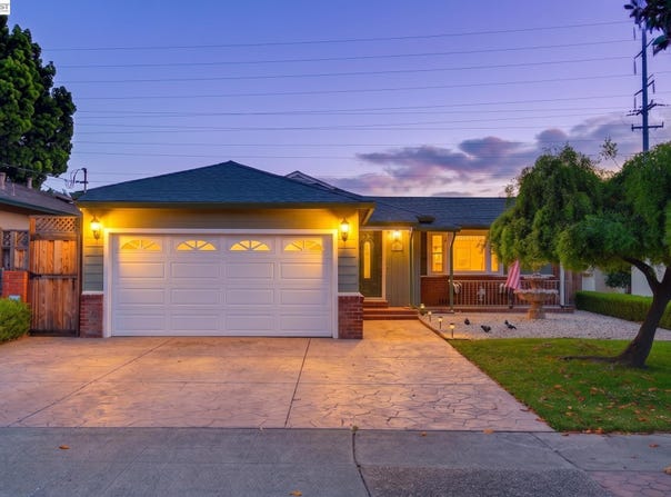 2062 Evergreen Ave, San Leandro, CA 94577