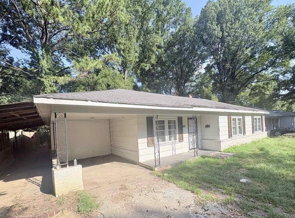 1188 S PERKINS Rd, Memphis, TN 38117