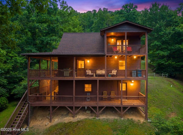 198 Monarch Butterfly Trail, Murphy, NC 28906