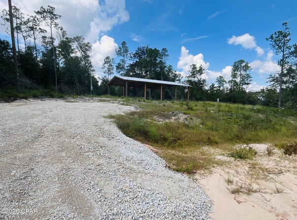 1016 Noble Circle, Alford, FL 32420