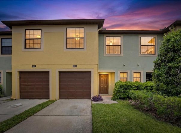 2605 OLEANDER LAKES Drive, BRANDON, FL 33511