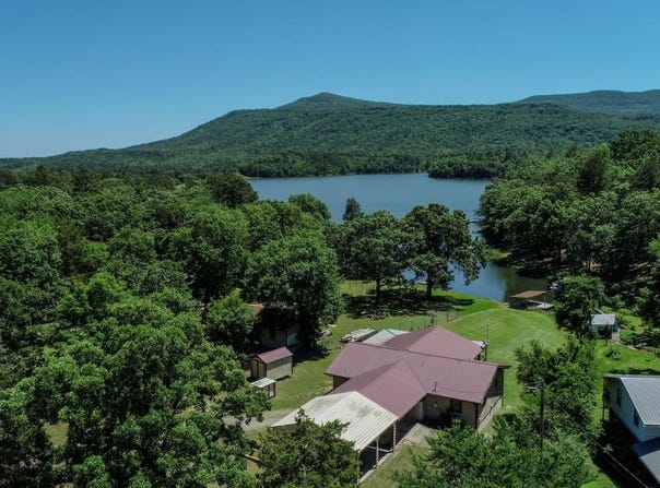 8501 Northshore, Hackett, AR 72937
