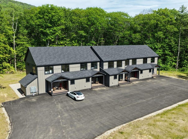 12 Lodgepole Lane, Newry, ME 04261