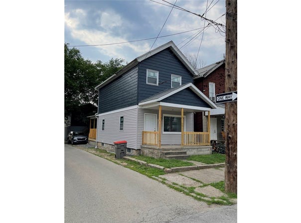 1801 4th Ave, Beaver Falls, PA 15010