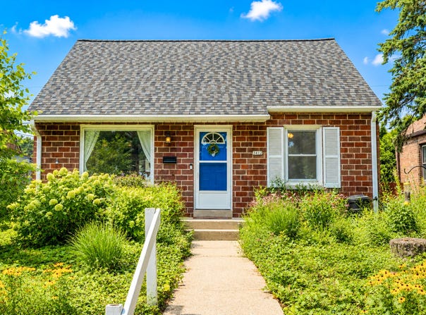 3412 E Allerton Ave, Cudahy, WI 53110