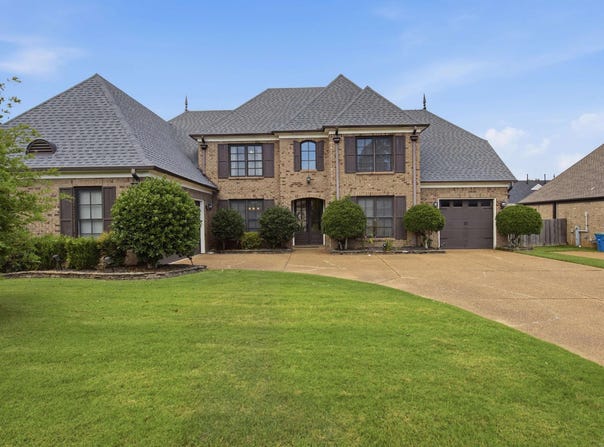 12210 DUNSMUIR Ln, Arlington, TN 38002