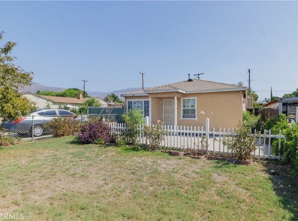 7107 Olive, Highland, CA 92346