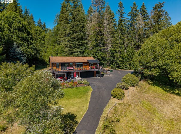 55719 FINLEY Loop, Coquille, OR 97423