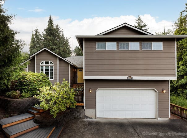 72610 DWIGHT St, Rainier, OR 97048